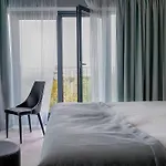 Отель Focus Познань