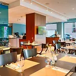 Focus Отель Познань